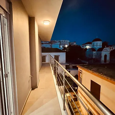 Your Place !! - 301 Apartment
