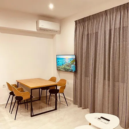 Your Place !! - 301 Apartment *